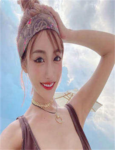 《啄木鸟丝袜-租借女友第3季免费观看动漫》