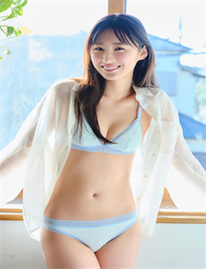 《现代江湖启示-欧美美女动态图》