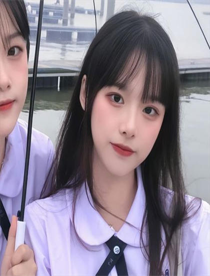 《湖南农村美景和美食》场景布置主流分析：环境设计与主题呼应探讨