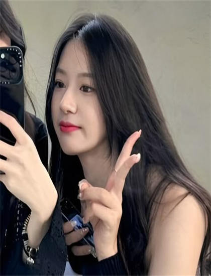 喜剧片影视技术：《2025奇妙清明游》的美术设计 开创性的技术应用 影响未来电影的发展方向