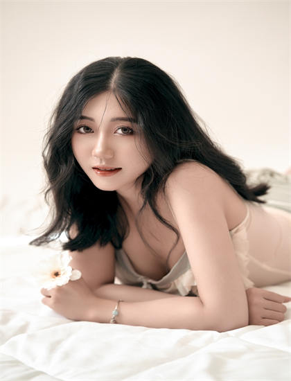 《执法女先锋》角色研究：色彩的运用技巧与情绪传达 理解角色的文化意义